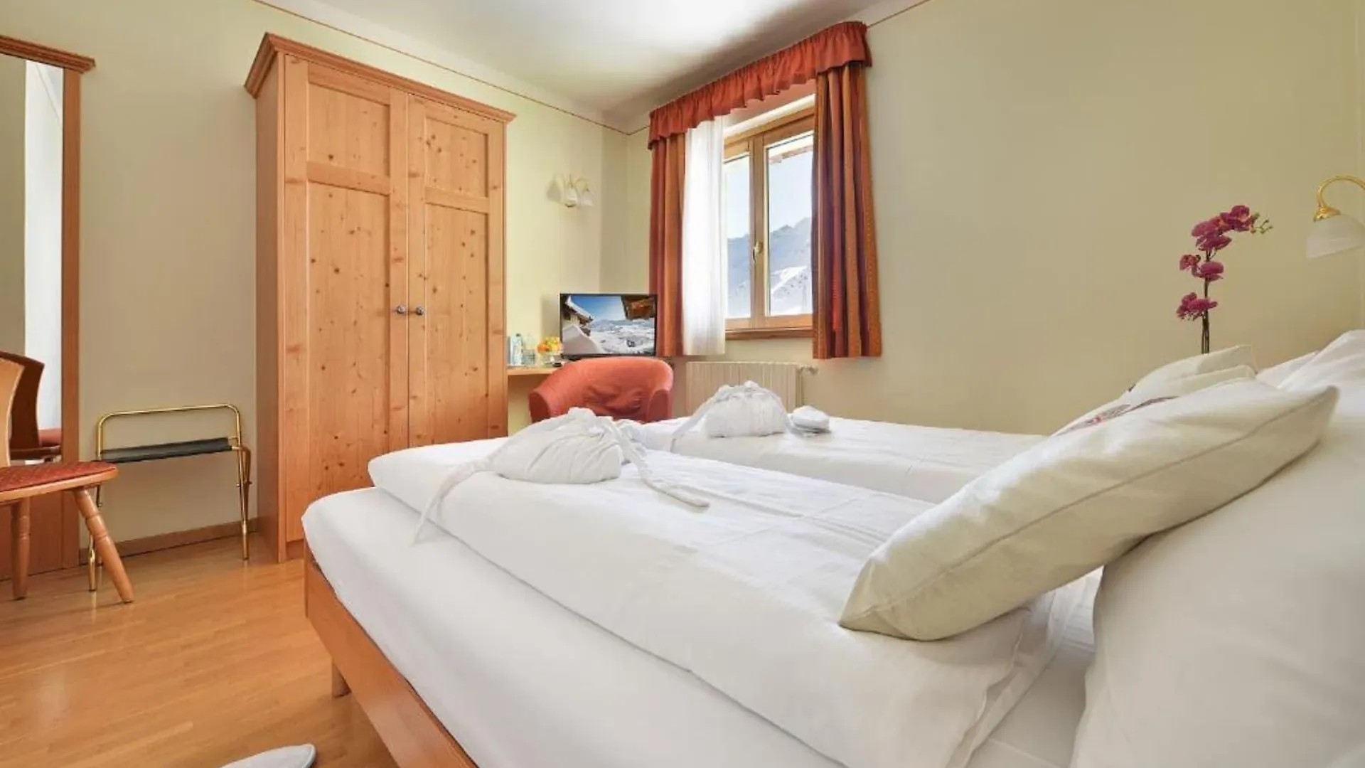 Hotel Interalpen Isolaccia