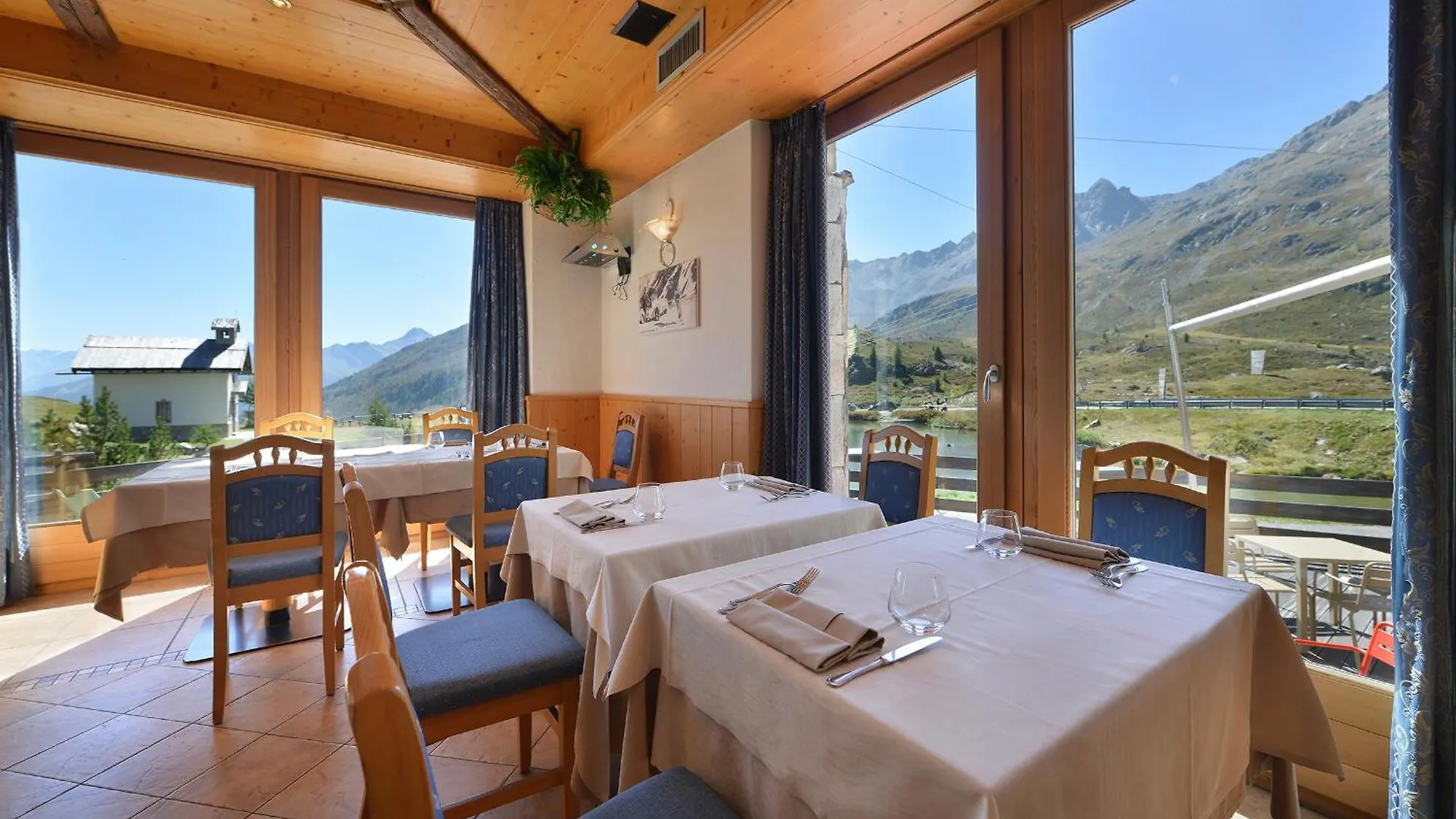 Hotel Interalpen Isolaccia 4*,